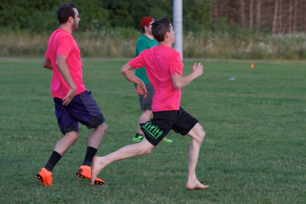 ultimate frisbee cleats