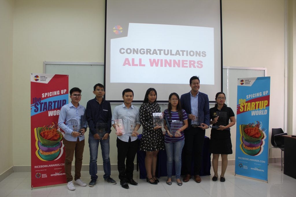 Emerald Hub Gets Cambodia Rice Bowl Startup Awards 2017 The Best Coworking Space Of The Year By Chantra Emeraldhub Medium