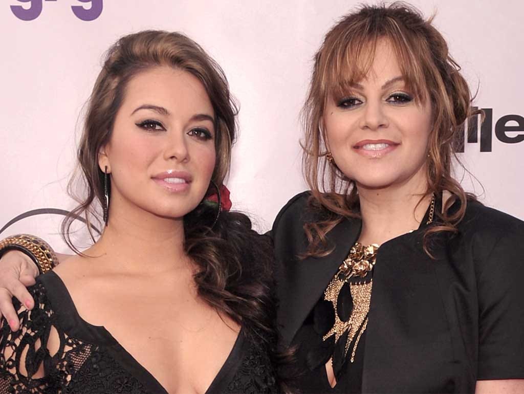 Jenni Rivera encontró fotos de Chiquis desnuda, confirman