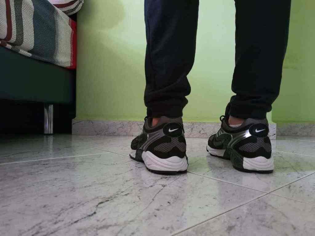 nike air ghost racer on feet