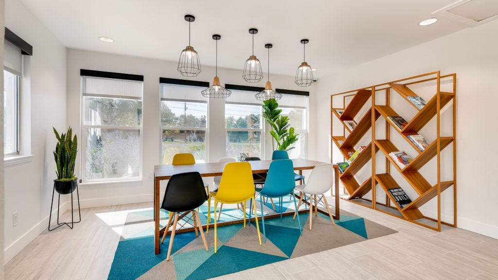 10 Beautiful Backgrounds For Your Real Estate Zoom