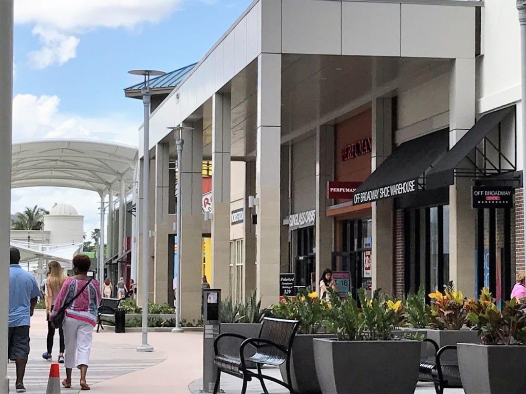 What All Expats Do When Leaving The Us Shop Retire Early