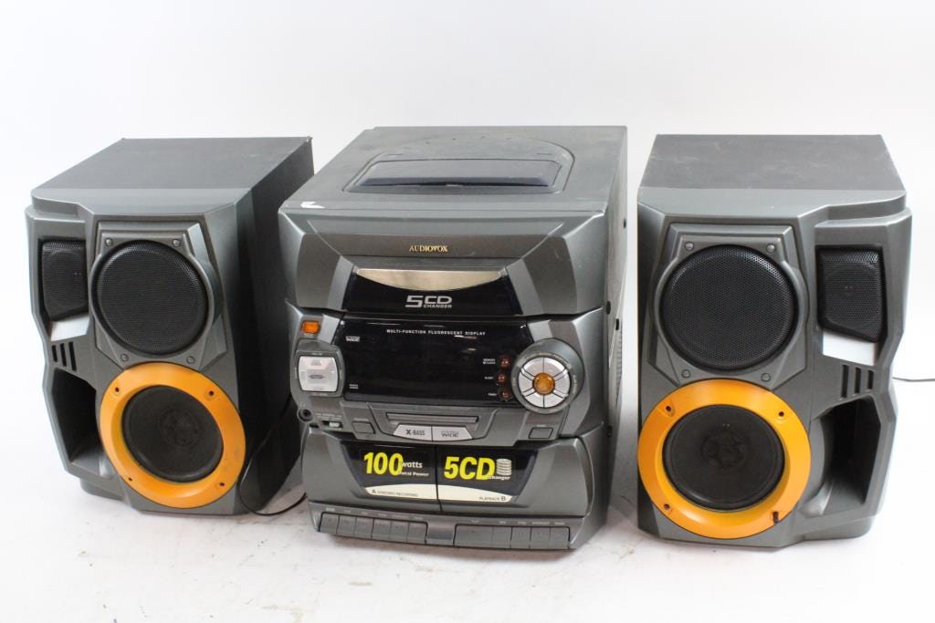 stereo and speakers