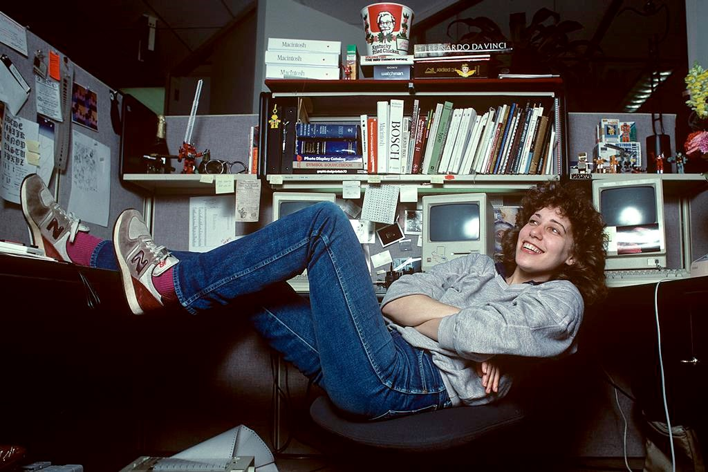 Celebrating Women in Tech: Susan Kare, Designer Of Apple's Most Iconic  Icons | by Appsee | Medium