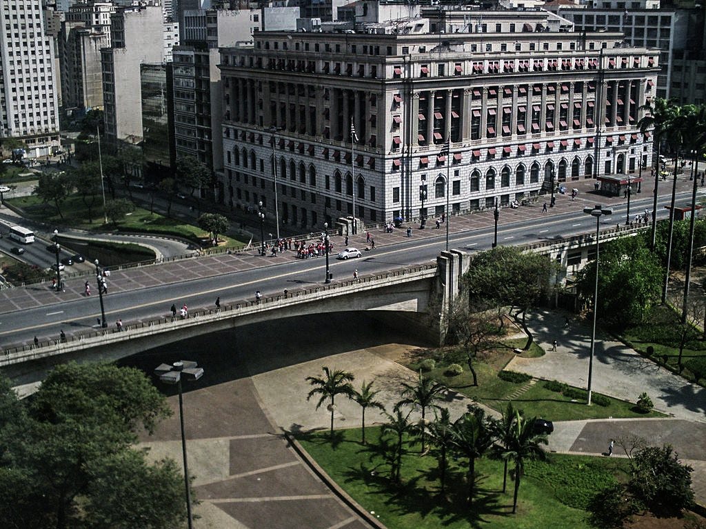 Os Rios Invisíveis De Sp A Conta Da água Medium - 