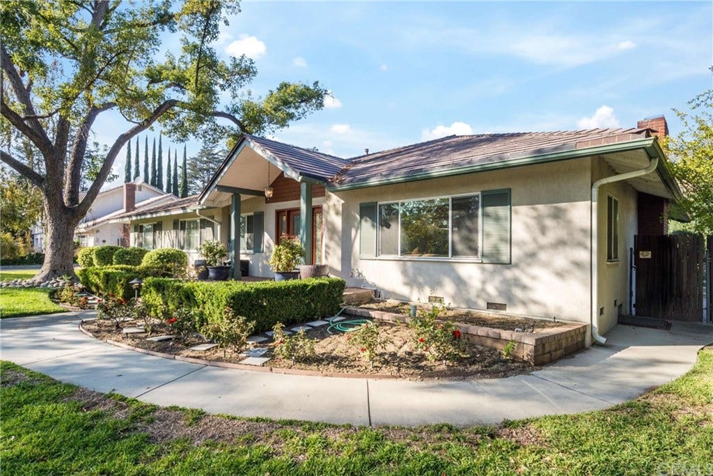 VirtuallyCalifornia — Tour Exclusive Dilbeck Properties by Dilbeck