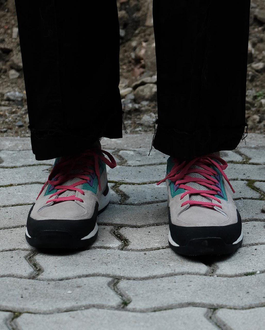 five tennie adidas