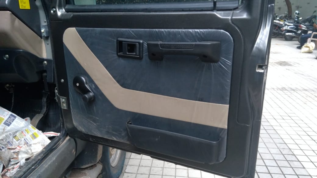 mahindra thar door panel