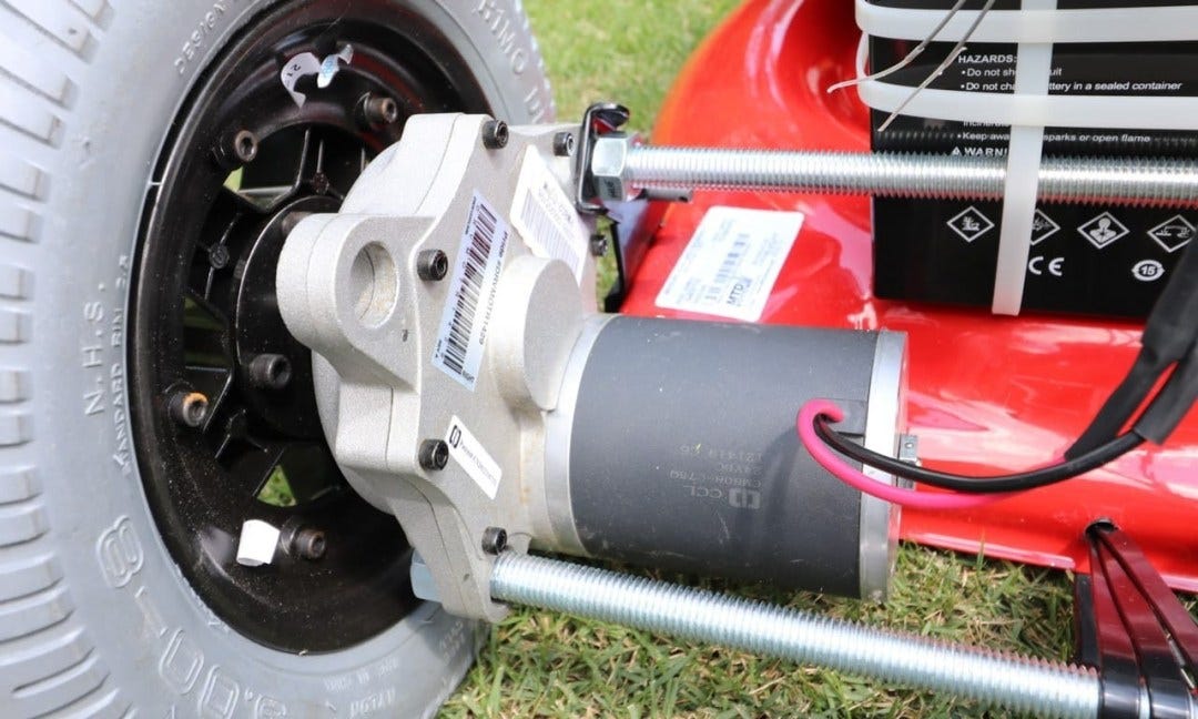 How To Build A Remote Controlled Lawnmower Never Push A Mower Again Macsources By Macsources Medium