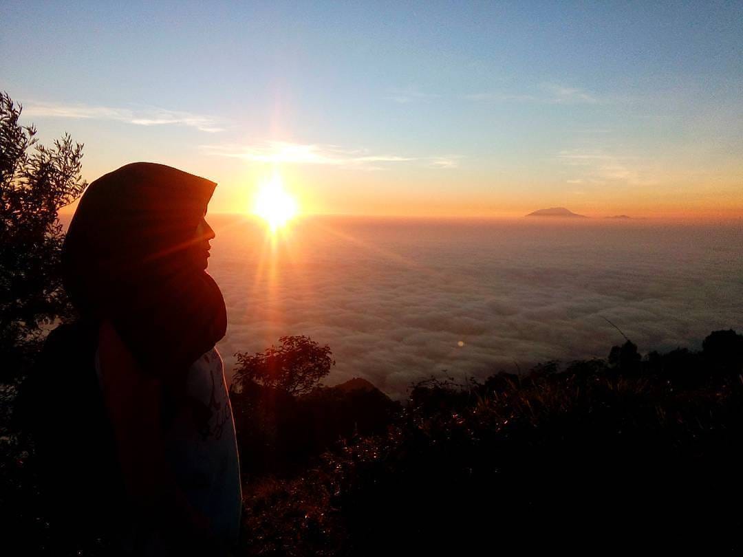 8 Spot Terbaik Menikmati Sunrise Di Yogyakarta Pergicom