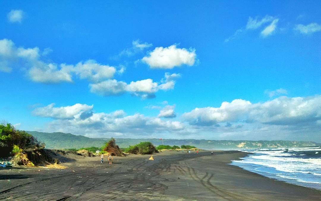 5 Pantai Terindah Di Bantul Yang Wajib Kamu Kunjungi