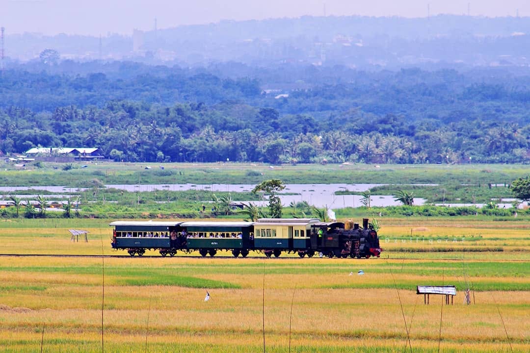 Museum Kereta Api Ambarawa Sedanten Medium Museum Kereta Api Ambarawa Sedanten Medium