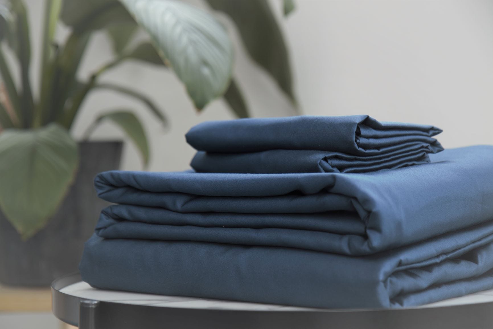 Navy blue sateen Kapsas duvet cover, bed sheet and pillowcases