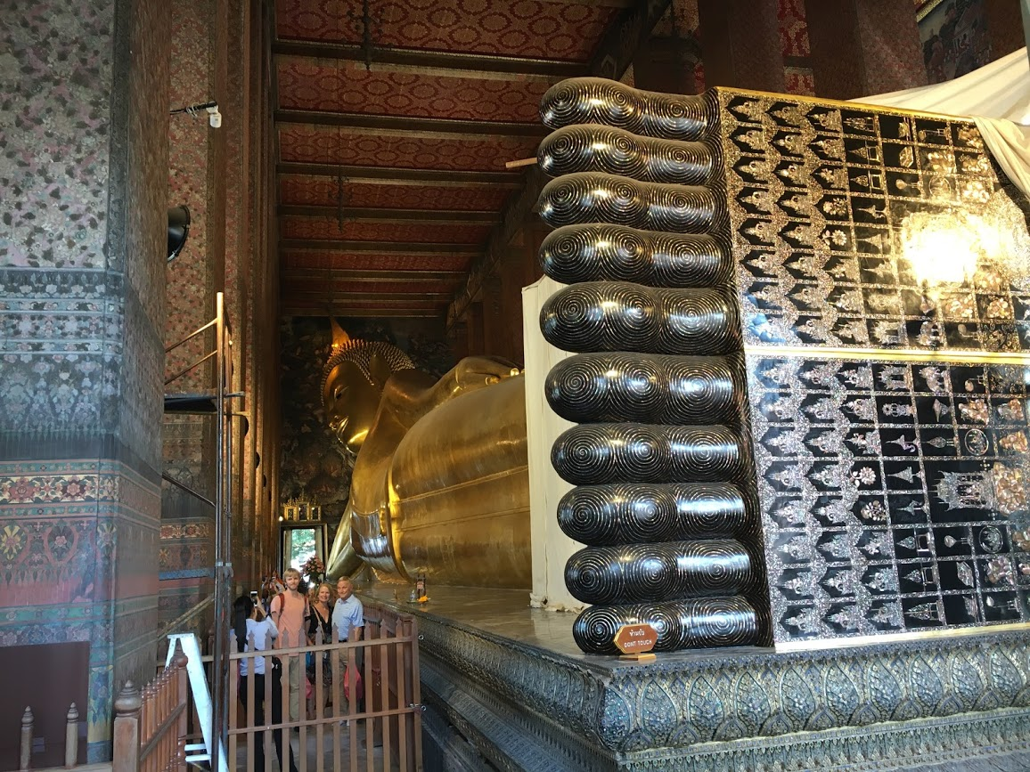 バンコクに行ってきました 3 ワット ポー 王宮周辺を散策 バンコク2日目 この日はバンコク観光の目玉 王宮周辺にあるバンコク3大寺院をみて By Takuya Ichise Hardware Is Hard Medium