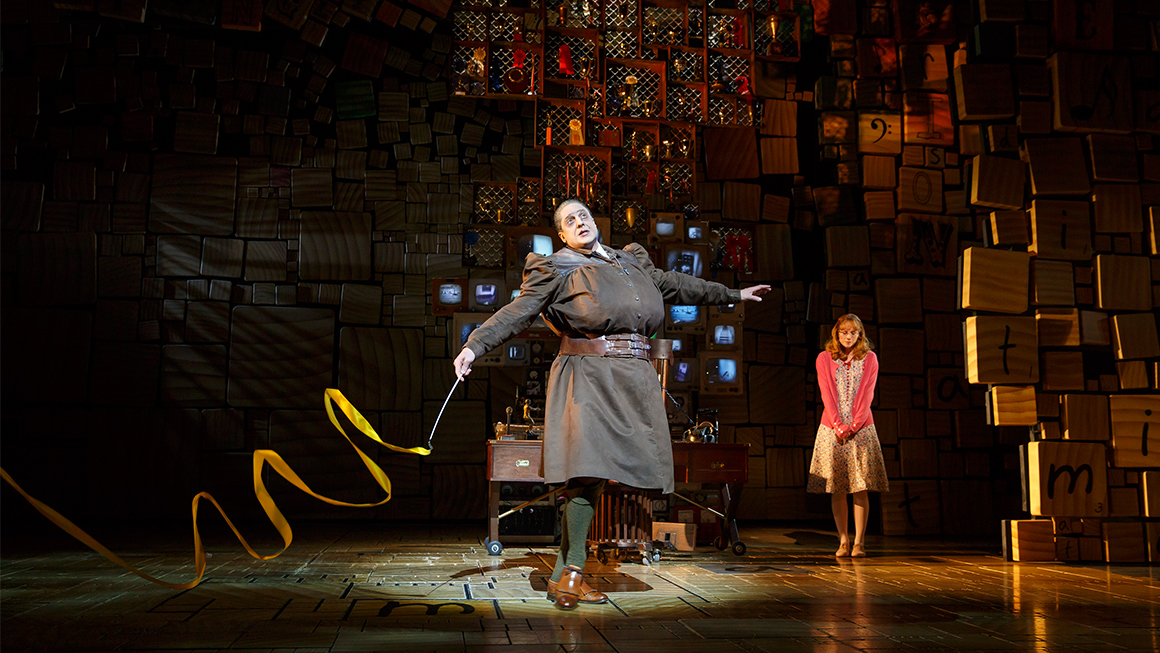 Review MATILDA on Broadway Dans Media Digest