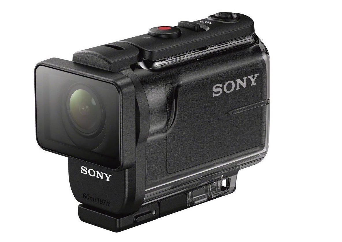 Goproに代わる5つのアクションカメラ アクションカメラマーケットにgoproを超える製品は現れるのか By Tech In Asia Jp Tech In Asia Jp Medium