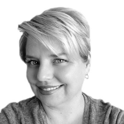 About – Author Mira Monroe – Medium