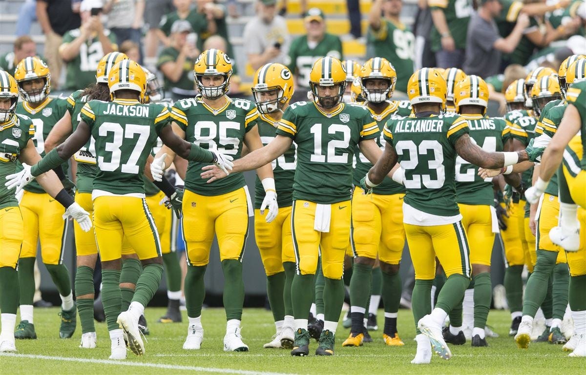 Nfl Uniform Rankings Which Team Has The Best Worst Uniforms By Jacob Burns Medium