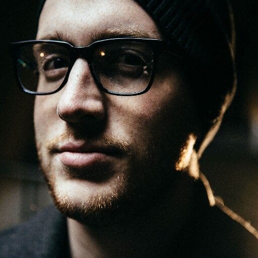 Zac Dixon – Medium