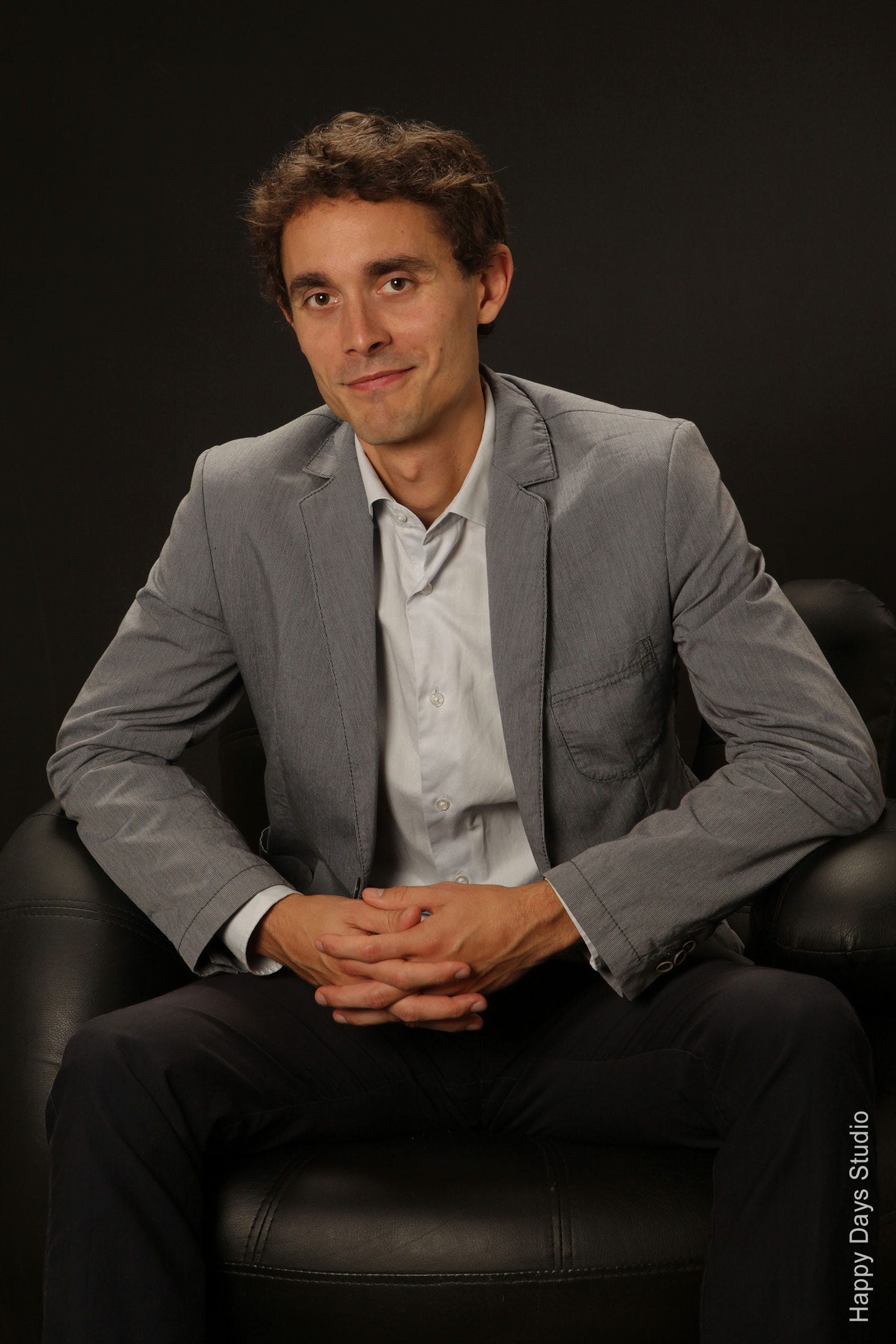 Nicolas Rouig – Medium