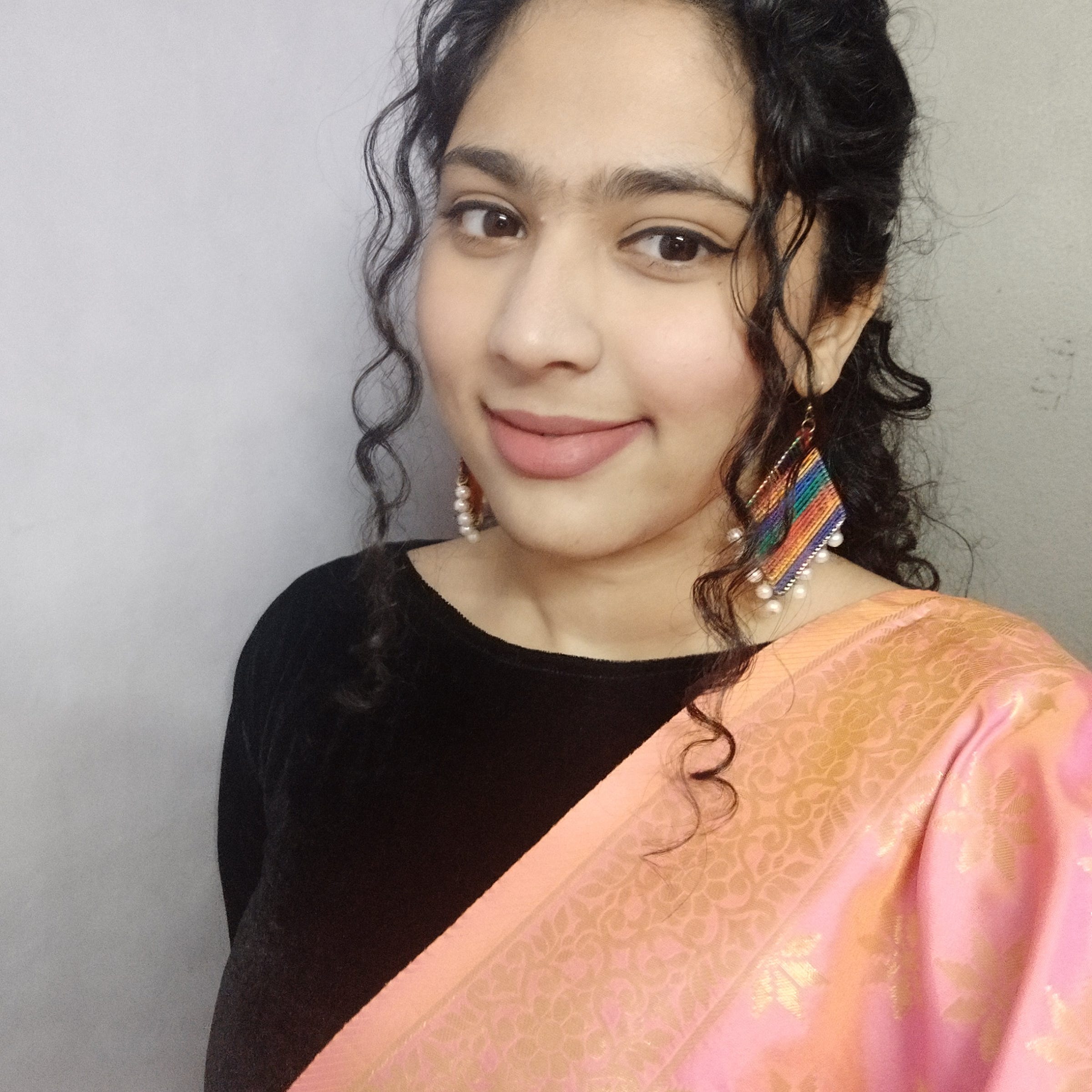 Janvi Mahajan Medium