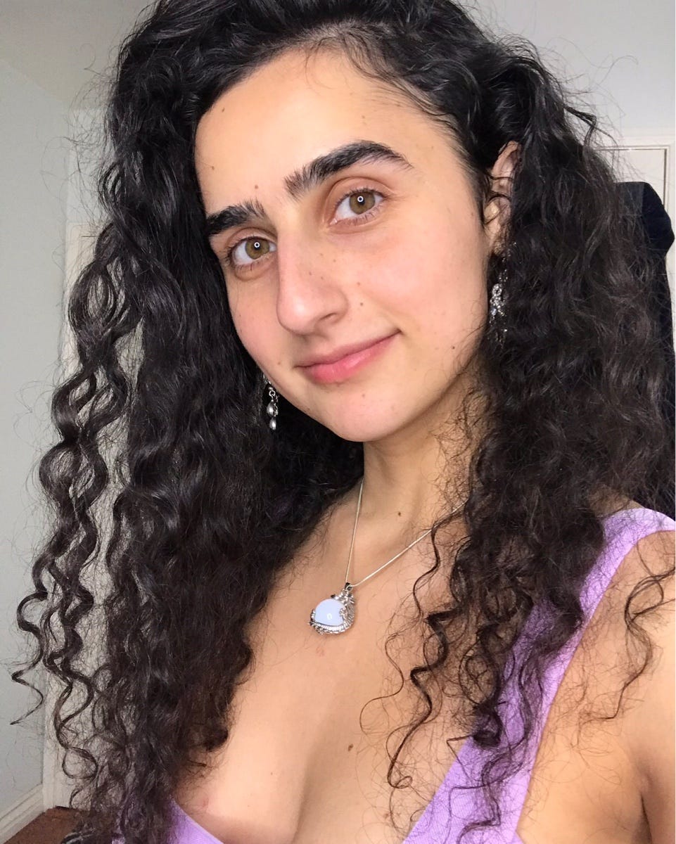 People following annastayziaa