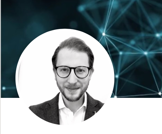 Alex Roupell – Medium