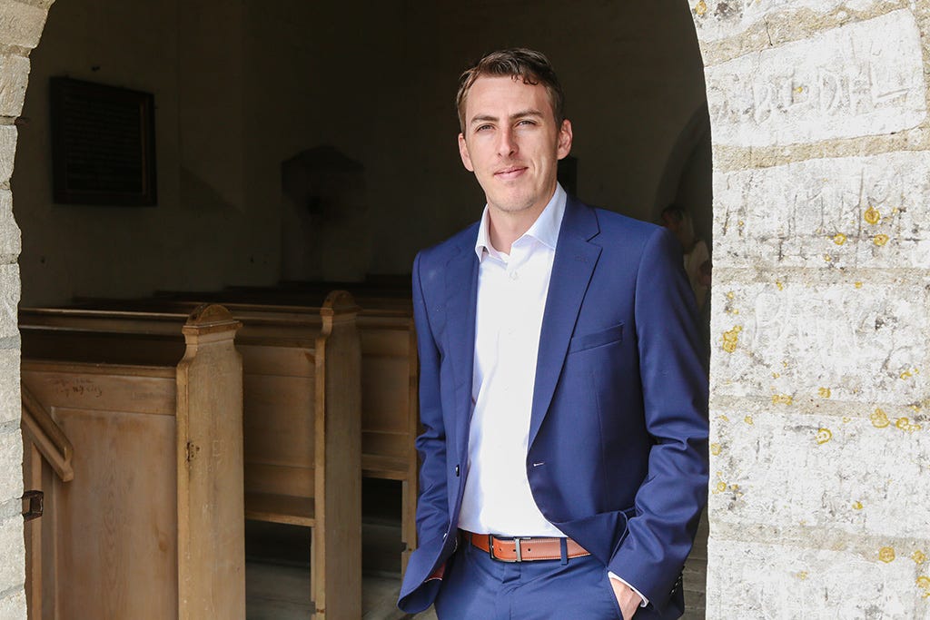 About Jonathan Greve Medium