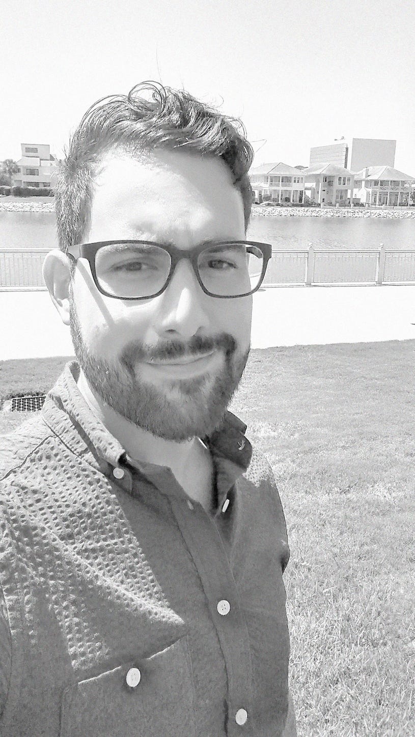 People following Felipe Munoz