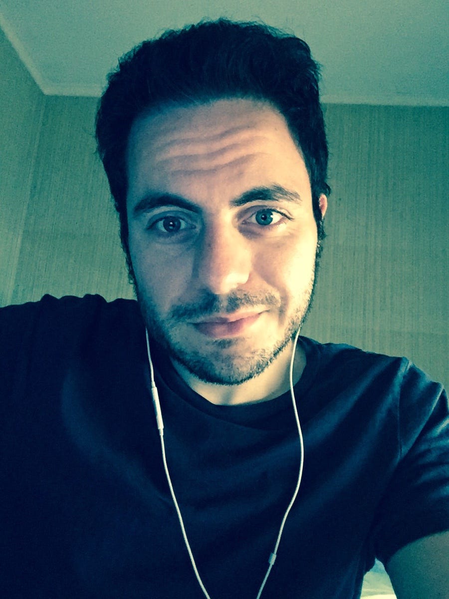 Juan Andrés Medium