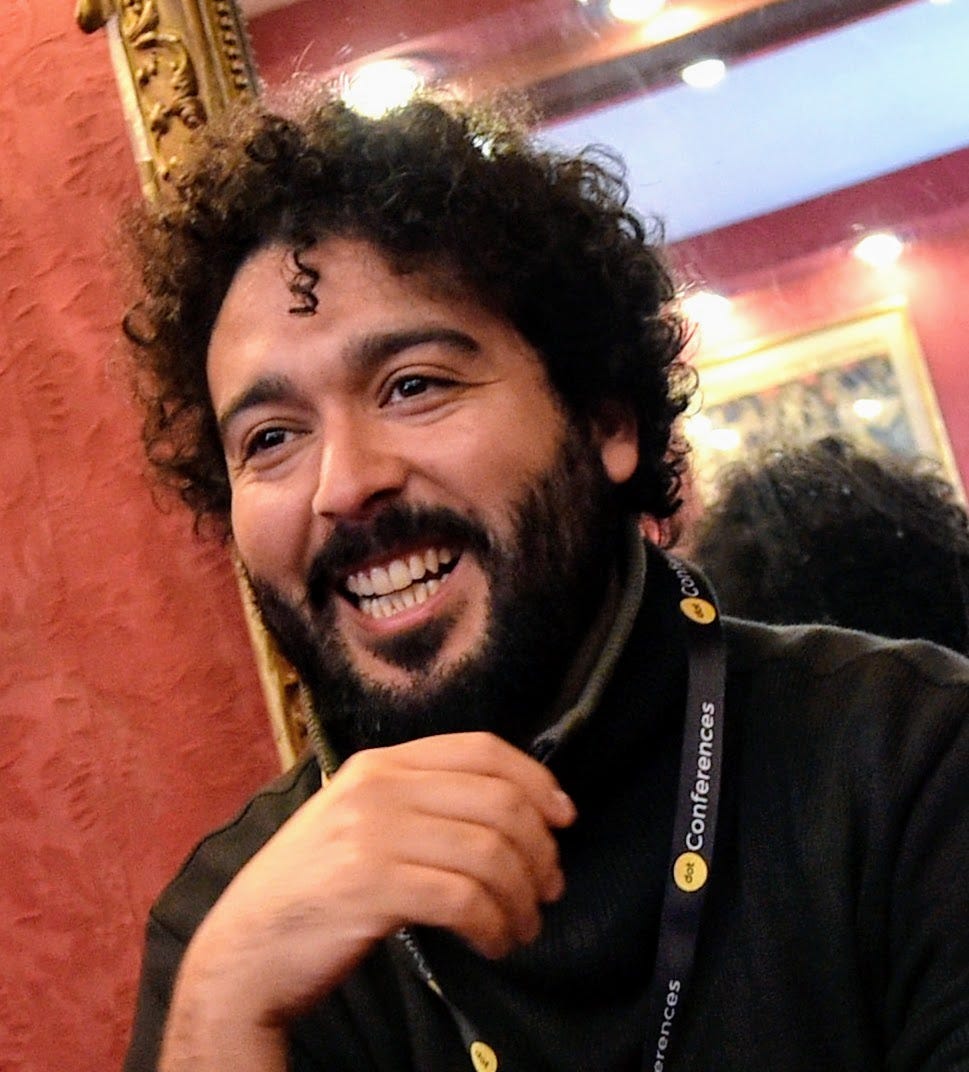 Ismail Khoffi Medium