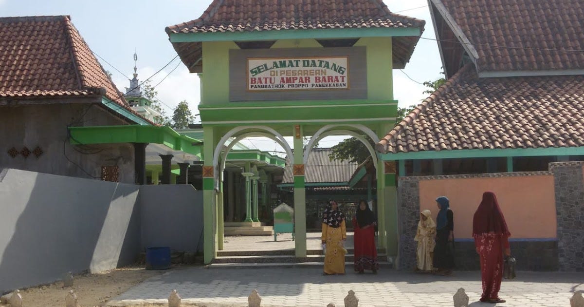 Wisata Religi Madura Yang Rekomended Fira Kreatif Medium Wisata Religi Madura Yang Rekomended Fira Kreatif Medium