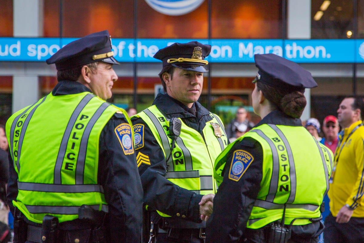 Movie Review Peter Berg Revisits The Boston Marathon Bombings In The Visceral Patriot S Day By Nicholas Laskin Applaudience Medium