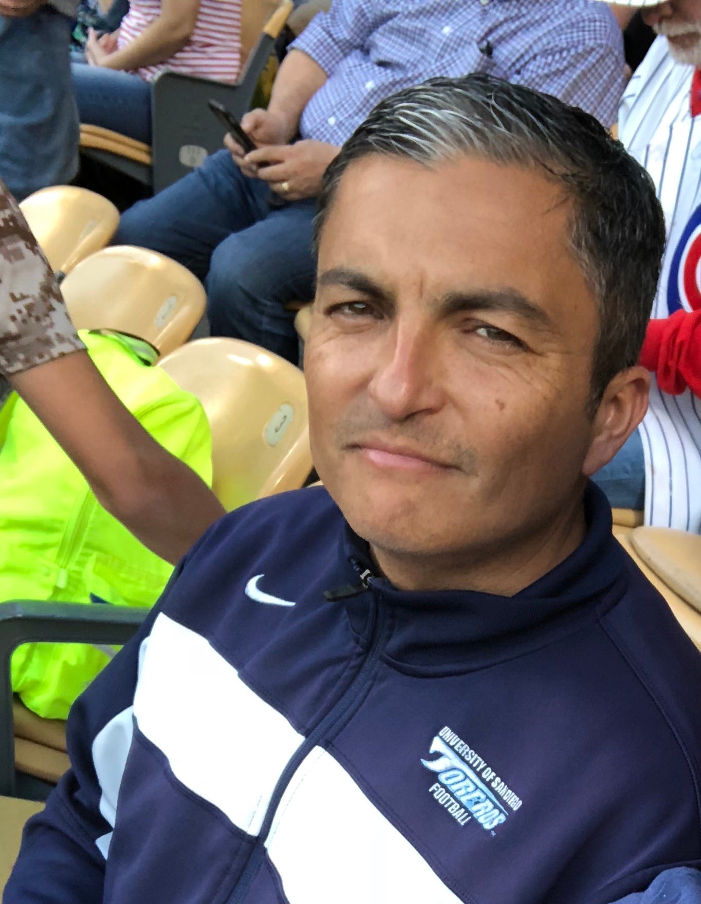 People following Juan Lozano