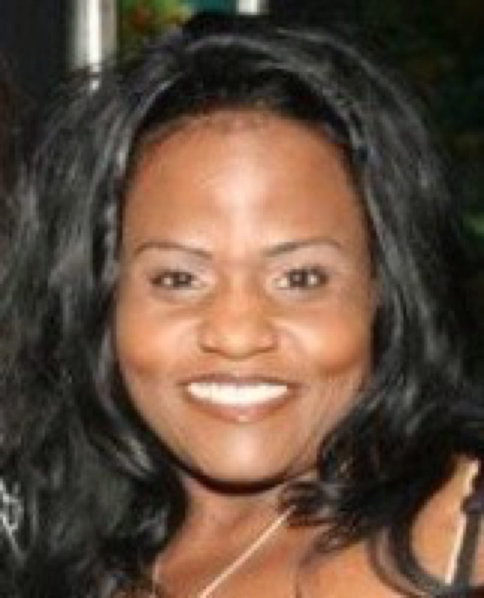 People following Natasha Rennie