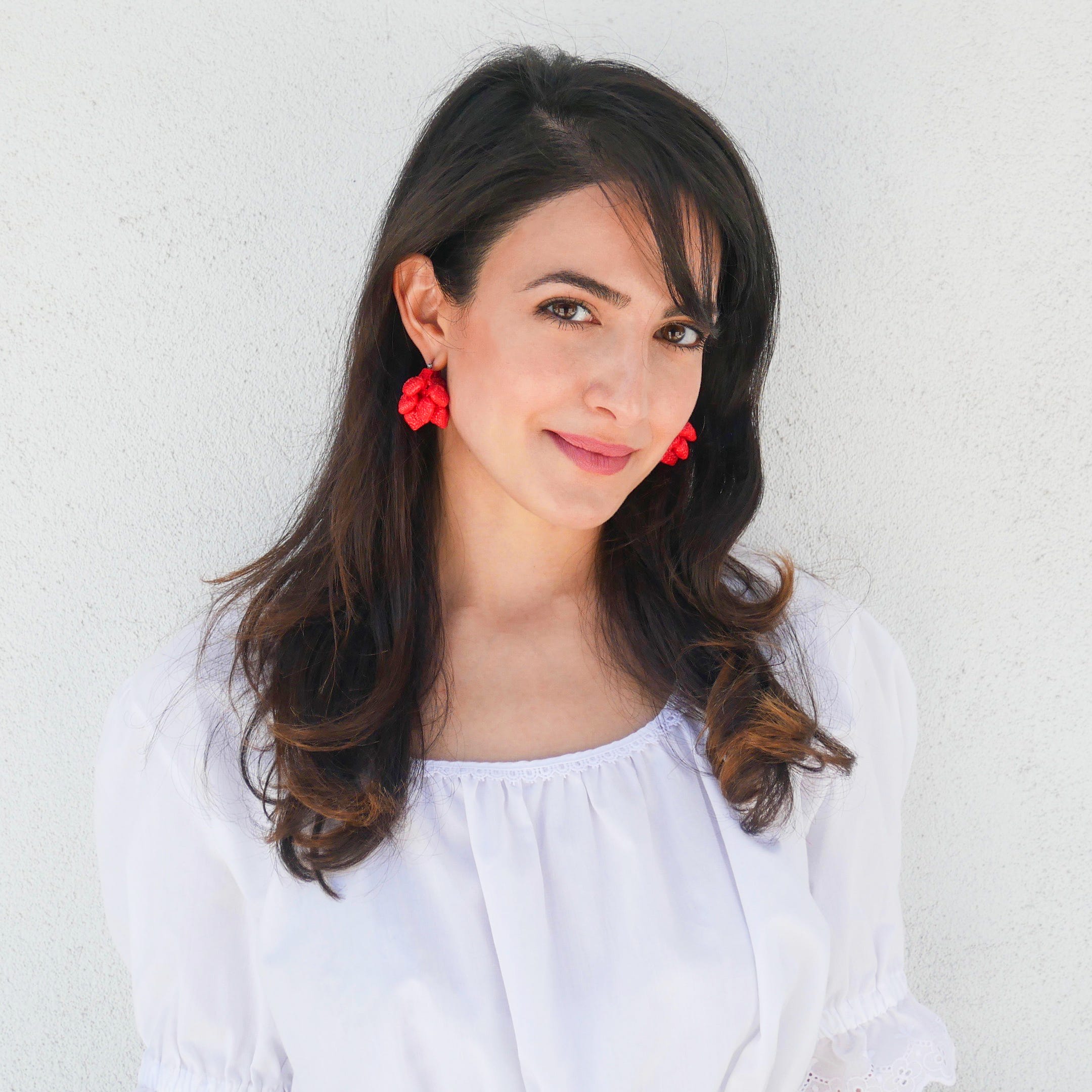Yasamin Olyaei – Medium