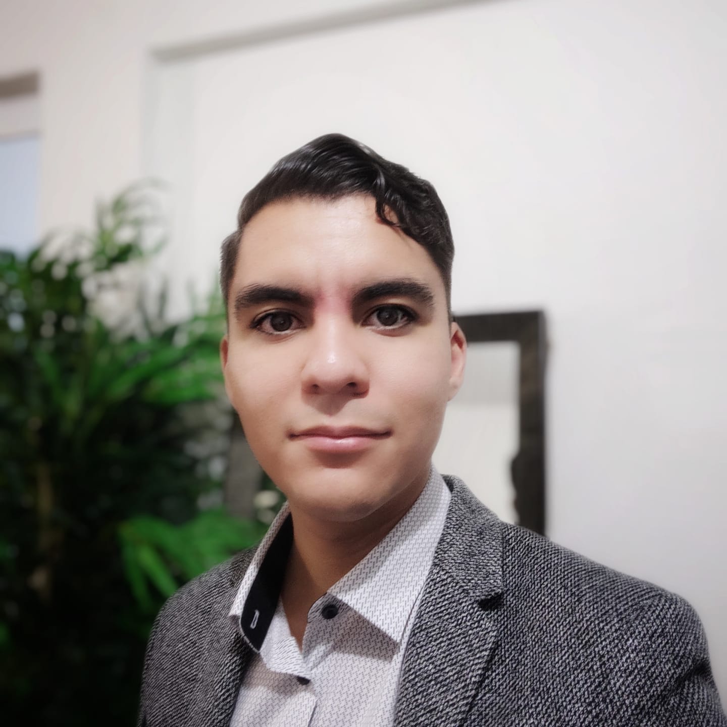 Efrain Juárez – Medium
