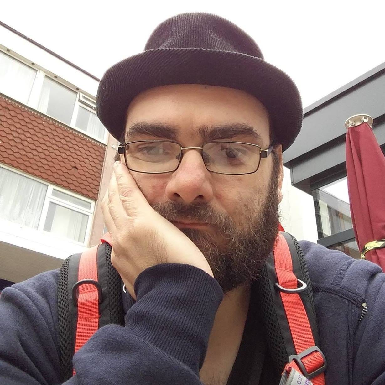 Dan Sumner – Medium