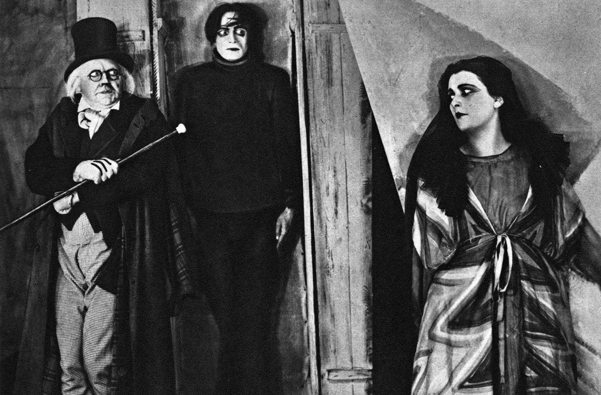 A psicologia de Caligari e o prenúncio do surrealismo social | by ...
