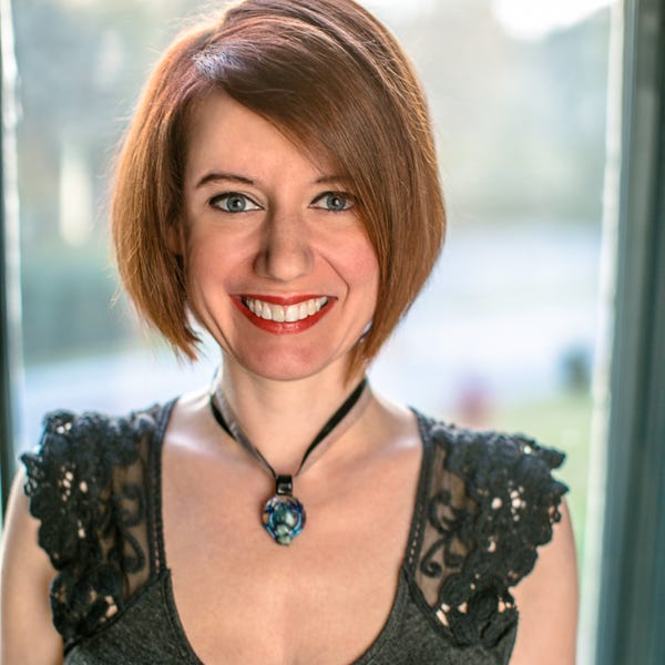 Kelly Robinson Medium