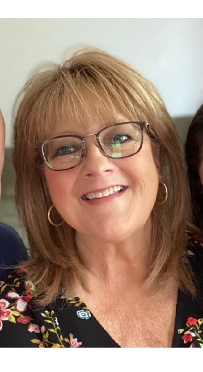 Kelly Tertel Medium
