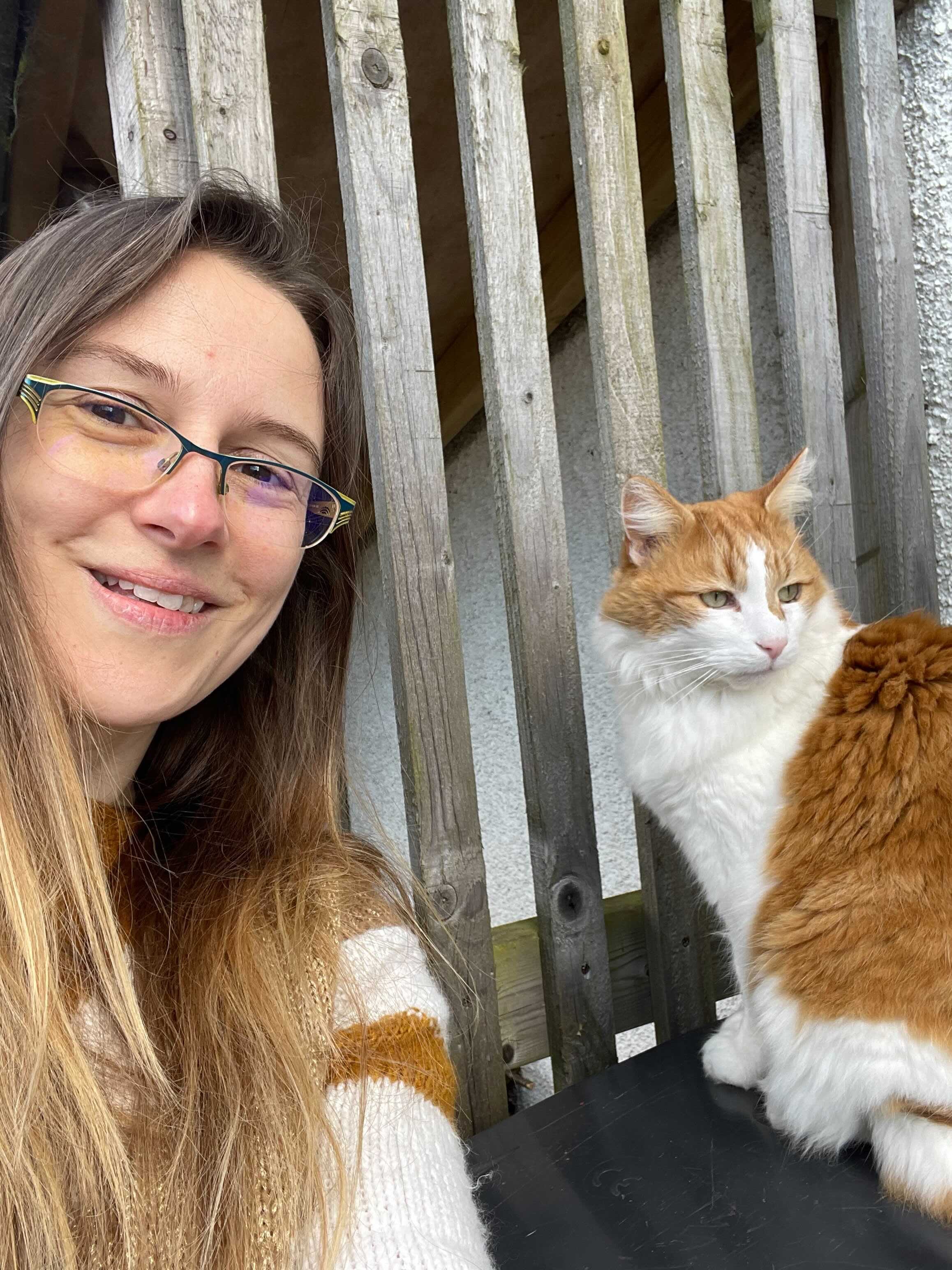 Rachael Ellen – Medium