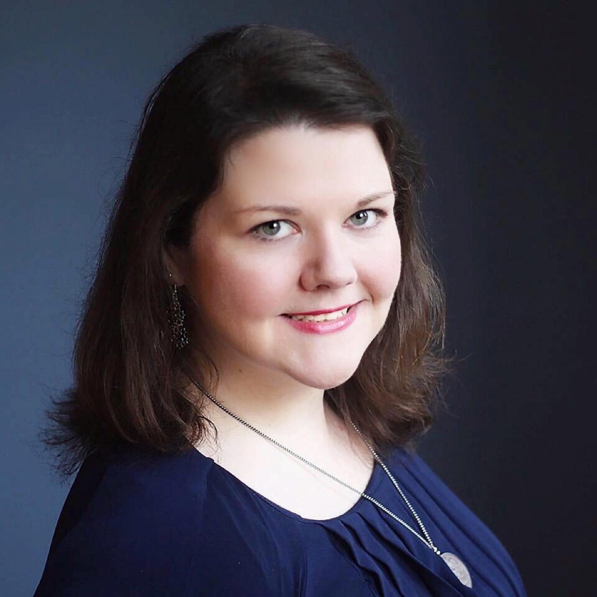 Shannon Marie Donnelly – Medium