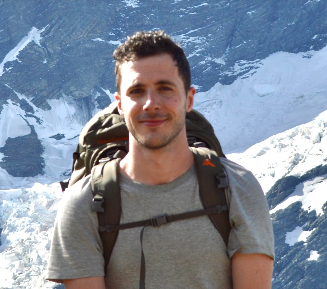 Roger Galobardes Medium roger-galobardes-medium