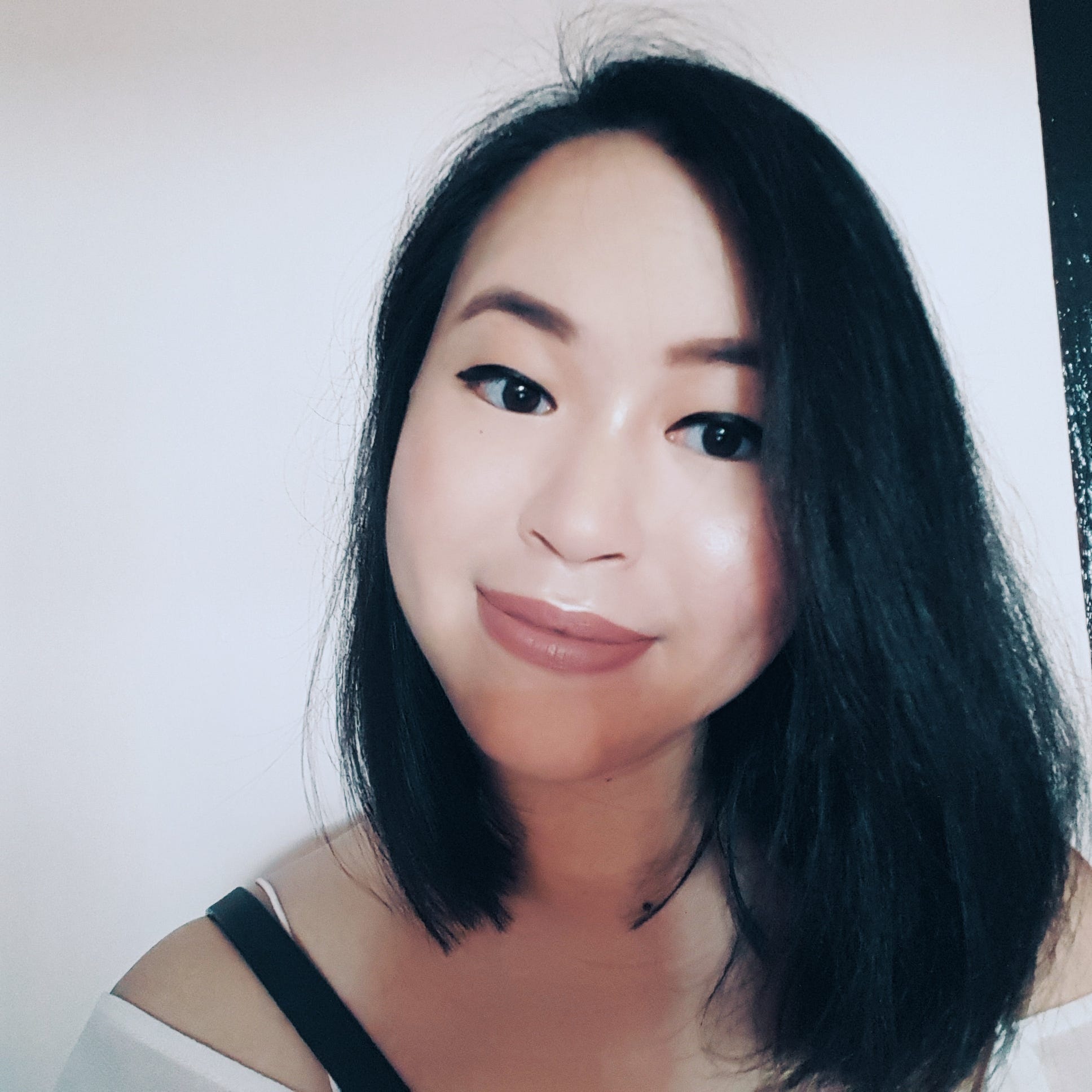 The Adeline Bri Leak: A Public Relations Disaster - f10d2v5