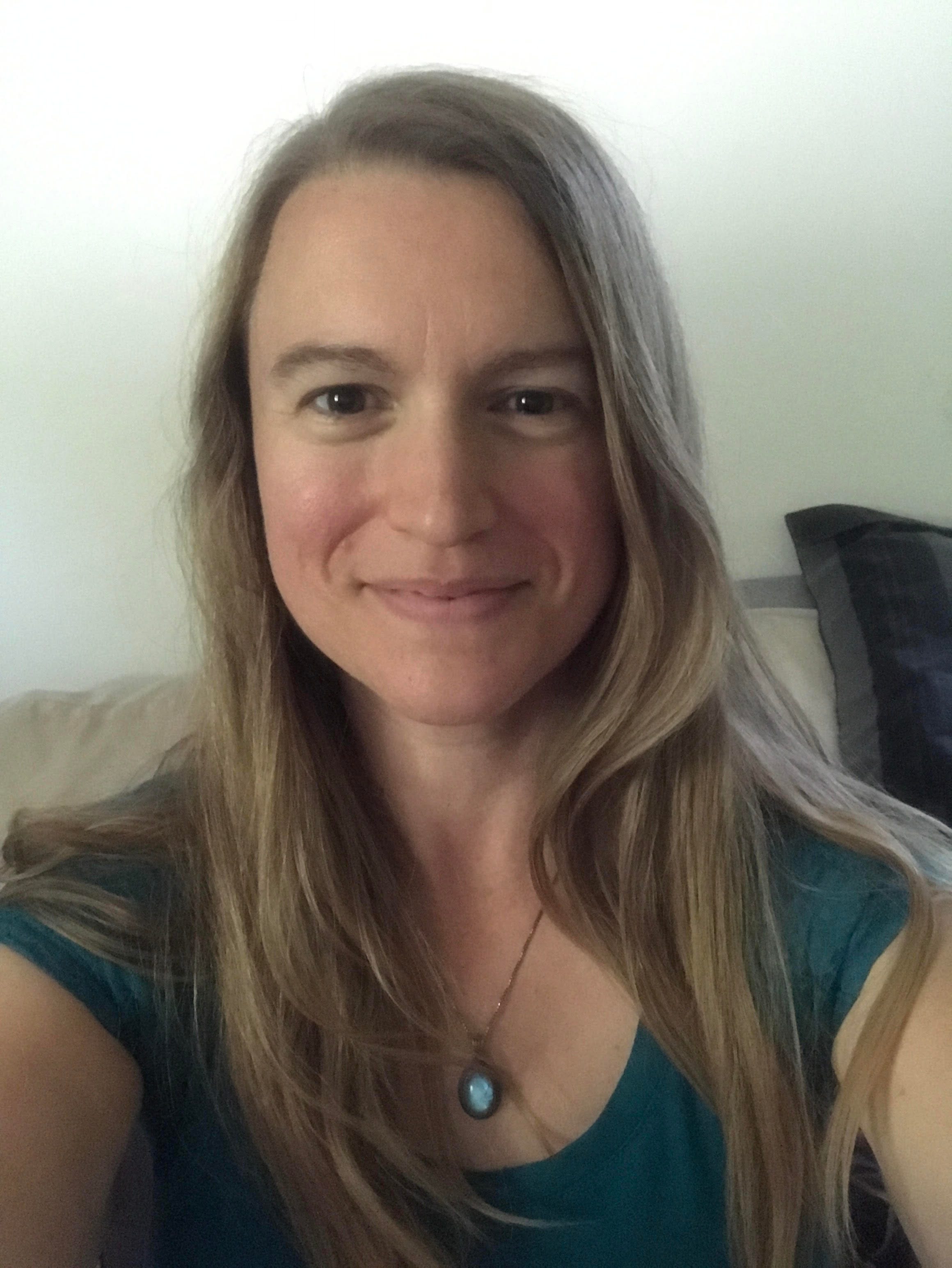 About Vikki Lynn Medium