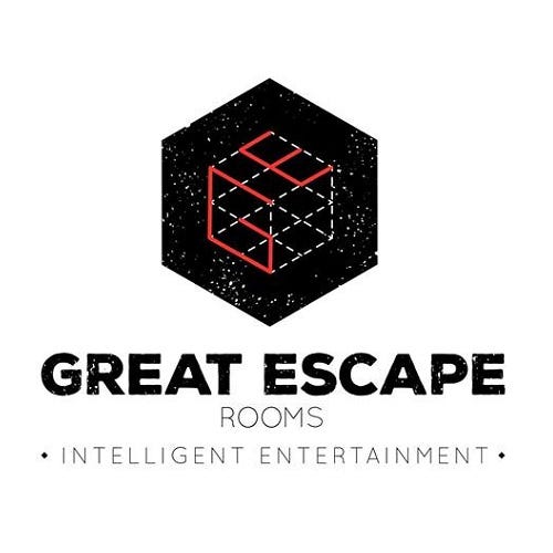 People following Great Escape Game
