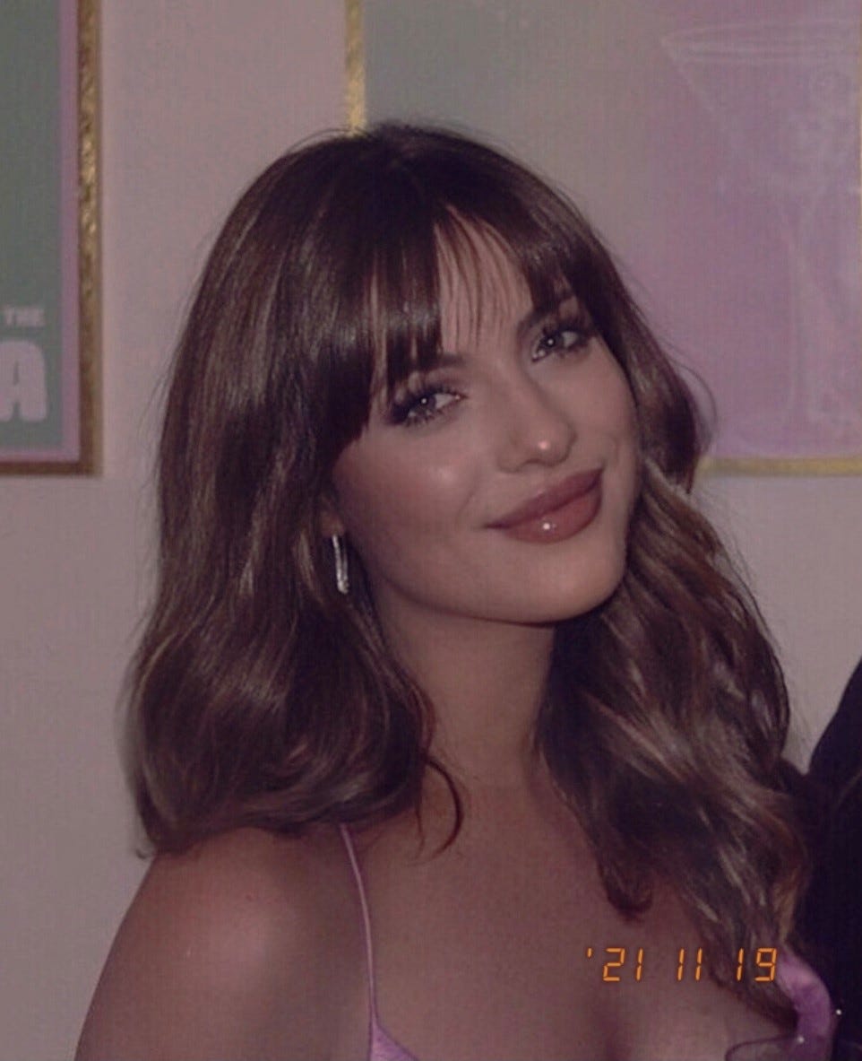 Shannon Simpson Medium