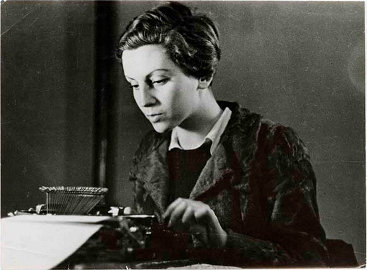 images Gerda Taro Photos woman who was robert capa gerda taro