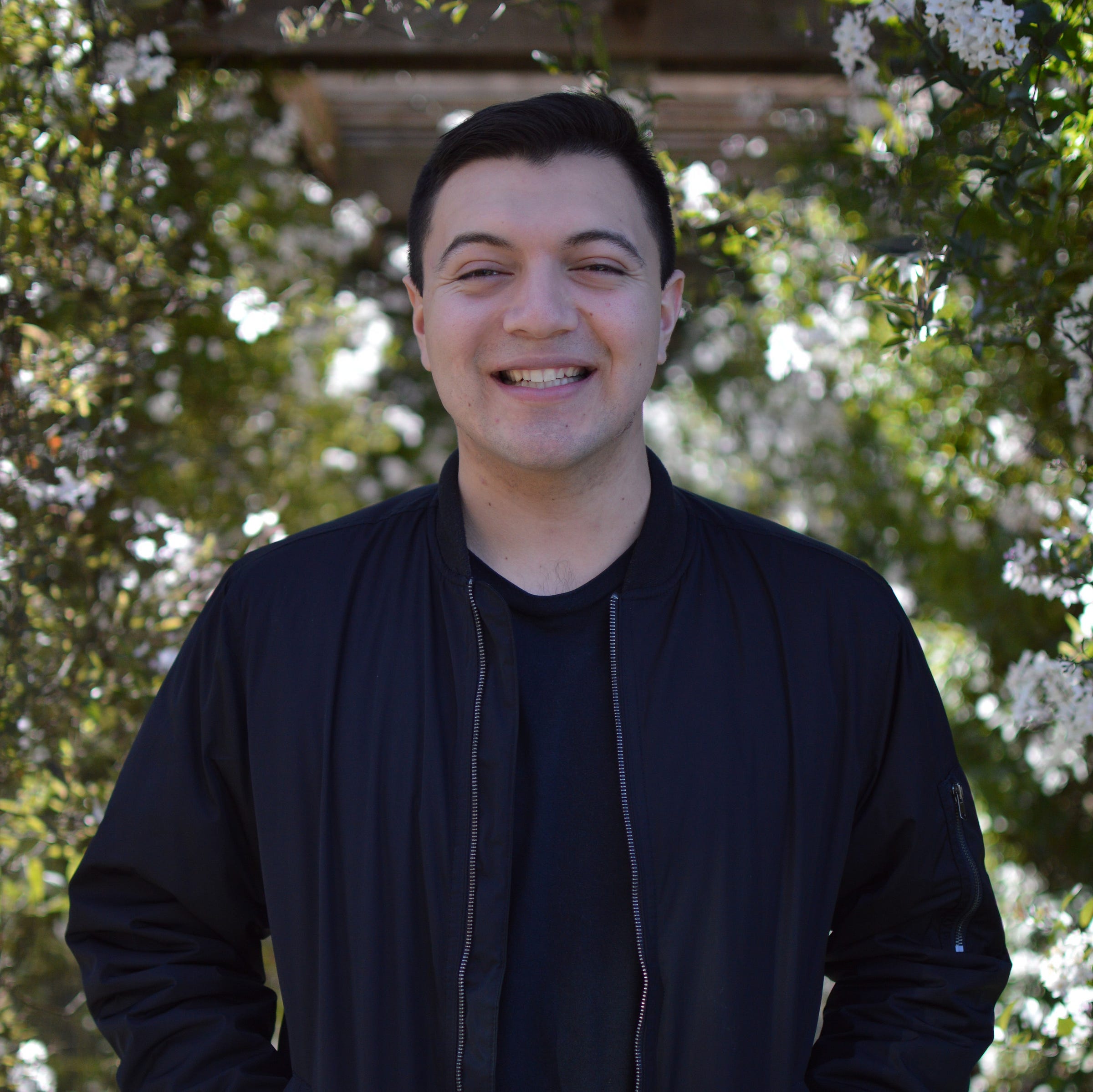 Julian Coronado Medium